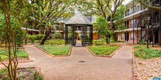 Allen House Gallery 21