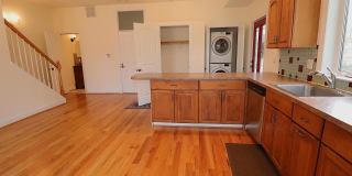 118 QUAINT ACRES Drive Gallery 15