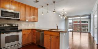 Sun-Drenched 1BR Condo with Rooftop Pool & Parking in Heart of Ballston Gallery 7
