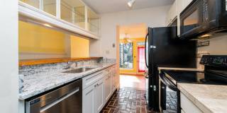 113 West Hill Street Gallery 6