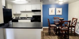 Laurel Oaks Gallery 2