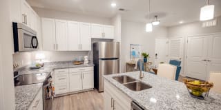 Grand Oaks Apartments Gallery 4