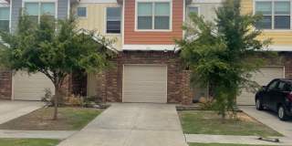 3 bedroom, 2.5 bathroom, 1 car garage Gallery 1