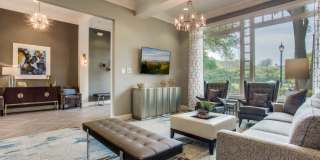 Old Shepard Place Gallery 15