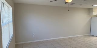 3307 SE 15th Place unit: 4 Gallery 4