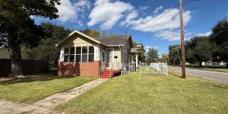 3 Bedroom, 1 Bathroom Home for Rent in Beaumont Gallery 1