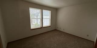 762 SW 206th Place ~ Beautiful Brand New Flooring! Gallery 7