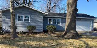 3 Bedroom House Near Nathaniel Greene Park! Gallery 1