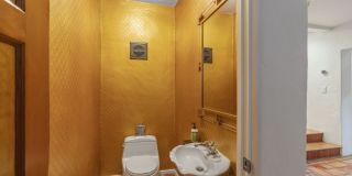 1643 Queens Rd Gallery 21