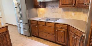 Save Hundreds Every Month – No Electric Bill! Solar-Powered Custom Home for Lease Yukon Public Schools! Gallery 6