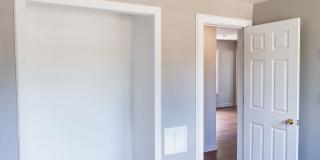 3707 S Michigan Avenue Gallery 8