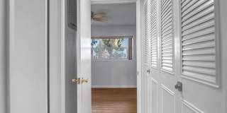 2800 NE 14th St Causeway unit: 110 Gallery 11