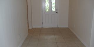 Spacious Home in Green Valley West Gallery 7