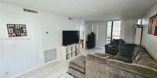 8429 Forest Hills Dr Gallery 3