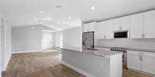 2213 Division Avenue Gallery 9