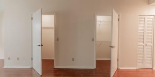 3216 OAK Street Gallery 27