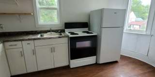 302 South Fulton Street Gallery 1