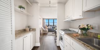 Midtown 300 Gallery 14