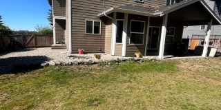 Spacious 4BR House in Graham Gallery 3