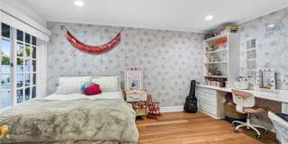 1800 Glenwood Lane Gallery 25
