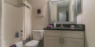 The Clarion Gallery 33