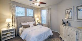 White Palm Gallery 7