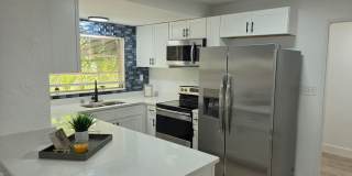 FOR RENT!!! SIMPLY STUNNING AND SPACIUS 3 BED 2 BATH SINGLE FAMILY HOME.. Gallery 17