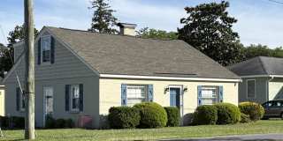 302 N Shores Road Gallery 1
