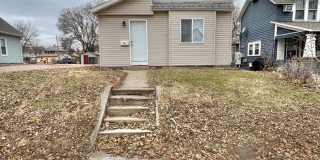 Affordable 3 Bed/1.5 Bath Near Downtown! Gallery 1