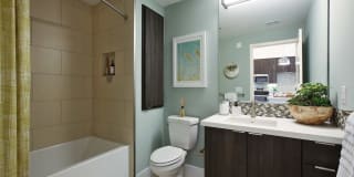 AMLI Uptown Orange Gallery 37