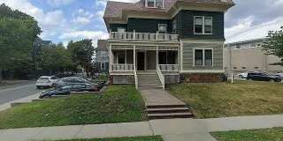 264 Bowen Street Gallery 2