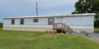 2 bed, 2 bath mobile home located in the Denton area! Gallery 1