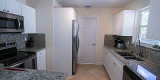 927 W Royal Palm Road Gallery 10