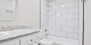 Westlake Apartments Gallery 31