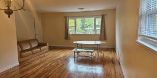 8 town path unit: 2 Gallery 1