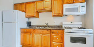 6905 BANK Street Gallery 3