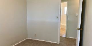 Spacious Home with Great Layout for Roommates! Gallery 14