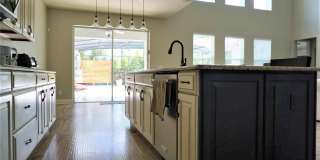 Orchard Hills 6 bed / 3.5 Bath - Partially Furniushed Gallery 12