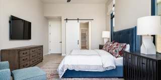 37200 N Cave Creek Road Gallery 21