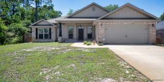 Beautiful Craftsman Home in Gulf Breeze – No HOA & Minutes to the Beach Gallery 1