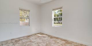 520 Loretto Ave Gallery 16