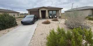 470 Reizen Dr Gallery 1