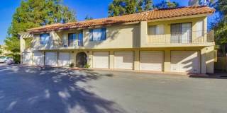 Spacious 3 bd/2ba 2 story Condo In San Marcos Gallery 1