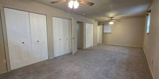 Cute 4 bedroom home in Shawnee Gallery 23