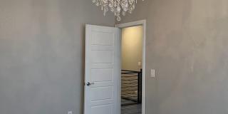 Do not miss this opportunity - Fabulous Location Gallery 23