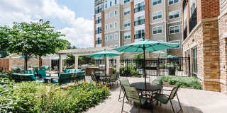 Verde at Howard Square East Gallery 27