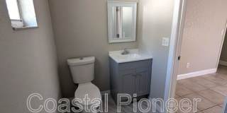5828 3rd St E Gallery 22