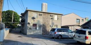 329 SW 6th Ave Gallery 1