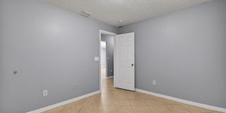 4066 SW Canrady Street Gallery 17