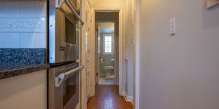 Gorgeous 5 Bedroom / 4.5 Bath Home located right off Happy Hollow Blvd! Gallery 17